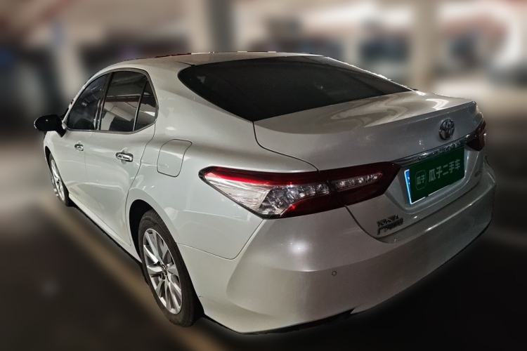 Used Toyota Camry 2018 2.0G Luxury Edition Rear Left 45 Deg