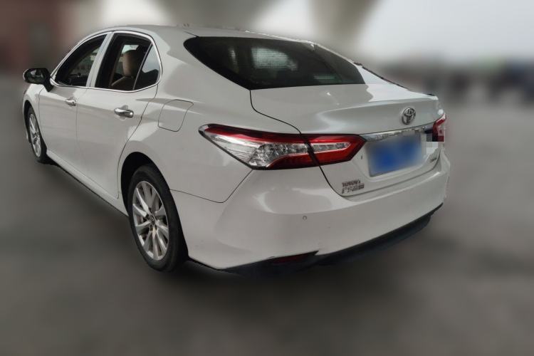 Used Toyota Camry 2018 2.0G Luxury Edition Rear Left 45 Deg