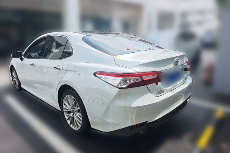 Used Toyota Camry 2018 2.5G Luxury Edition Rear Left 45 Deg