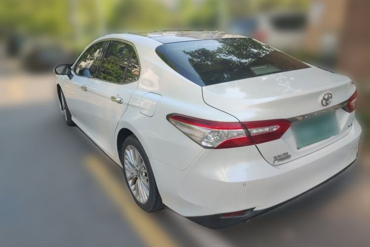 Used Toyota Camry 2018 2.5G Luxury Edition Rear Left 45 Deg