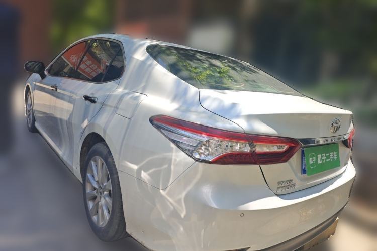 Used Toyota Camry 2018 2.0G Luxury Edition Rear Left 45 Deg