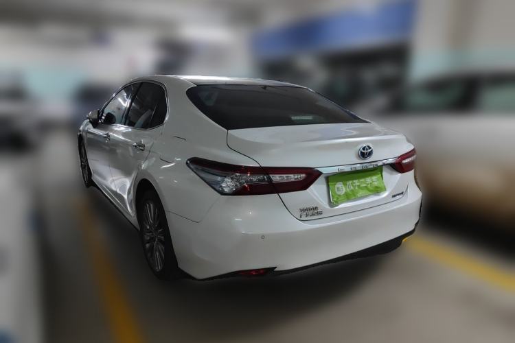Used Toyota Camry 2018 Dual-Engine 2.5 HG Luxury Edition Rear Left 45 Deg