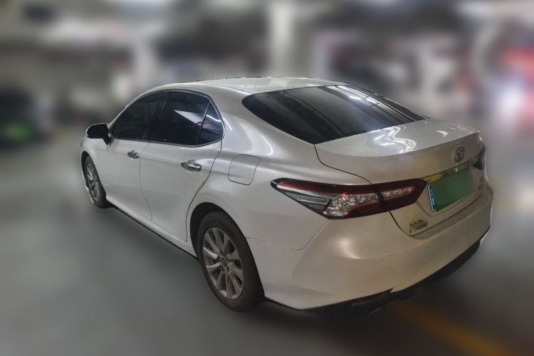 Used Toyota Camry 2018 2.0G Luxury Edition Rear Left 45 Deg