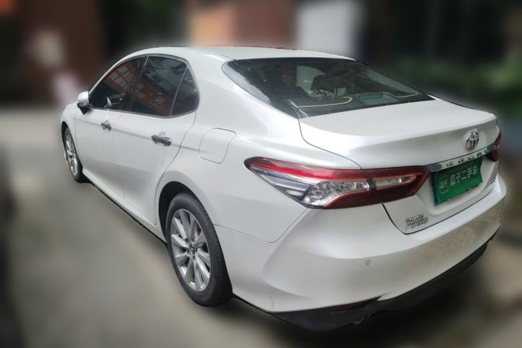 Used Toyota Camry 2018 2.0G Luxury Edition Rear Left 45 Deg