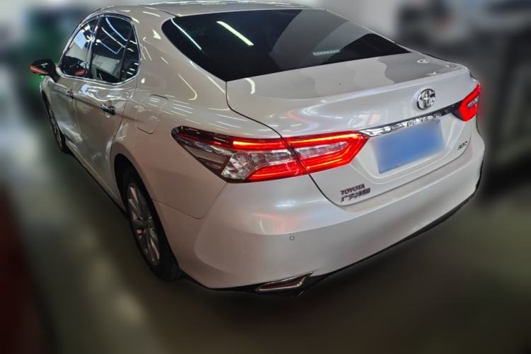 Used Toyota Camry 2018 2.0G Luxury Edition Rear Left 45 Deg