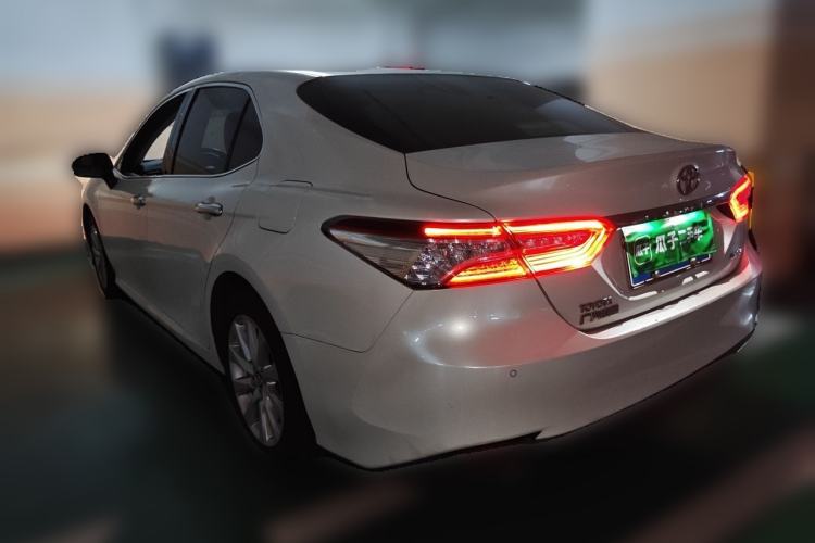 Used Toyota Camry 2018 2.0G Luxury Edition Rear Left 45 Deg