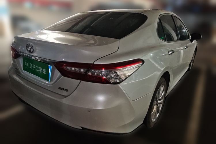 Used Toyota Camry 2018 2.0G Luxury Edition Rear Right 45 Deg