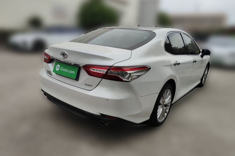 Used Toyota Camry 2018 2.5G Luxury Edition Rear Right 45 Deg