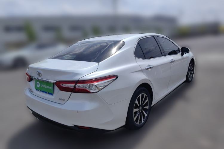 Used Toyota Camry 2018 2.0G Luxury Edition Rear Right 45 Deg