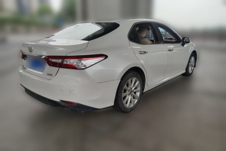 Used Toyota Camry 2018 2.0G Luxury Edition Rear Right 45 Deg