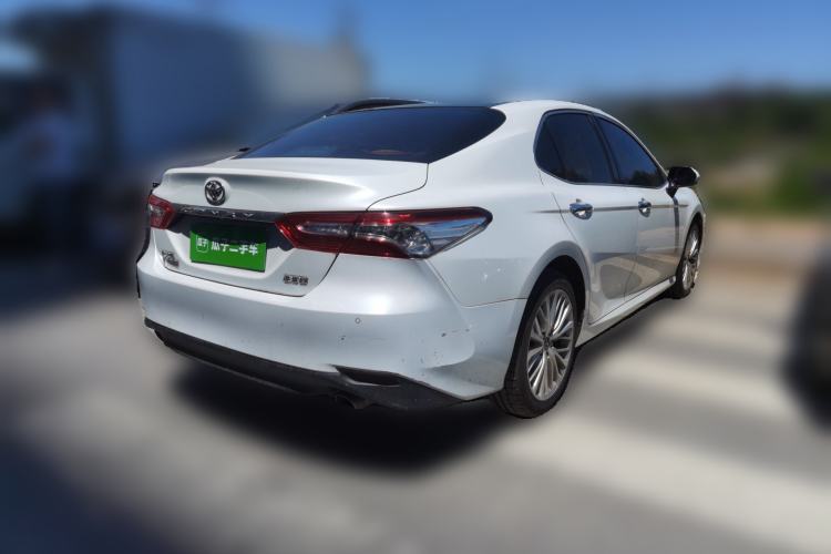 Used Toyota Camry 2018 2.5G Luxury Edition Rear Right 45 Deg