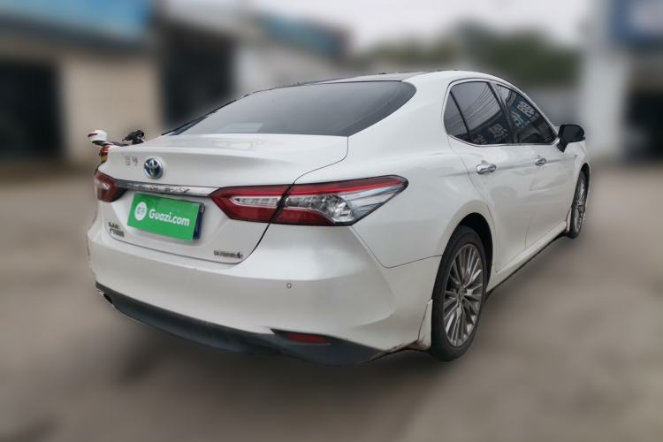 Used Toyota Camry 2018 Dual-Engine 2.5 HG Luxury Edition Rear Right 45 Deg