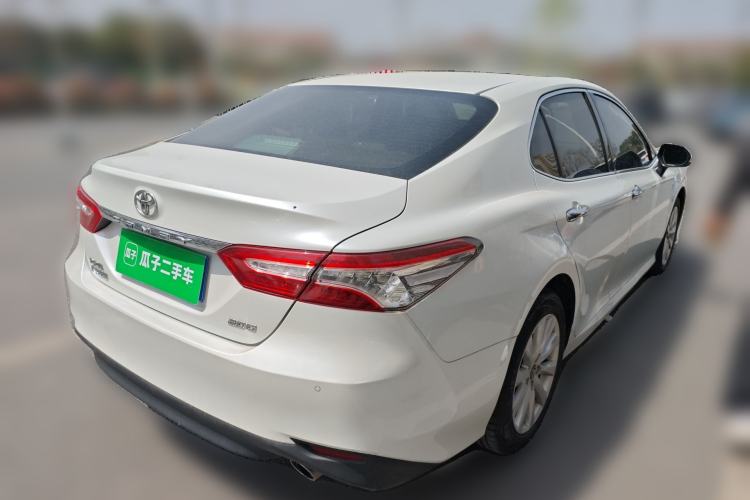 Used Toyota Camry 2018 2.0G Luxury Edition Rear Right 45 Deg