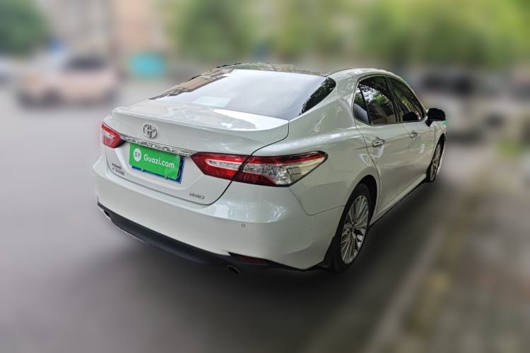Used Toyota Camry 2018 2.5G Luxury Edition Rear Right 45 Deg