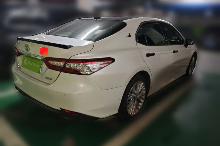 Used Toyota Camry 2018 2.5G Luxury Edition Rear Right 45 Deg