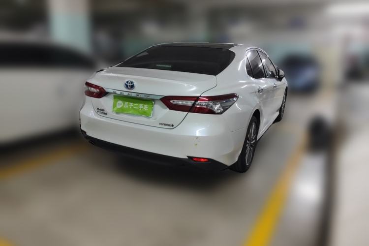 Used Toyota Camry 2018 Dual-Engine 2.5 HG Luxury Edition Rear Right 45 Deg