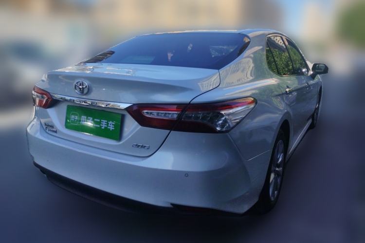 Used Toyota Camry 2018 2.0G Luxury Edition Rear Right 45 Deg
