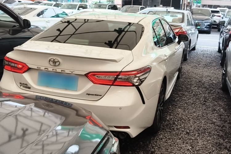 Used Toyota Camry 2018 2.0S FENGSHANG Edition Rear Right 45 Deg