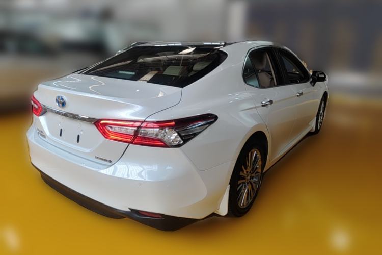 Used Toyota Camry 2018 Dual-Engine 2.5 HG Luxury Edition Rear Right 45 Deg
