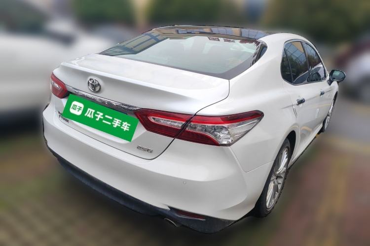 Used Toyota Camry 2018 2.5G Luxury Edition Rear Right 45 Deg