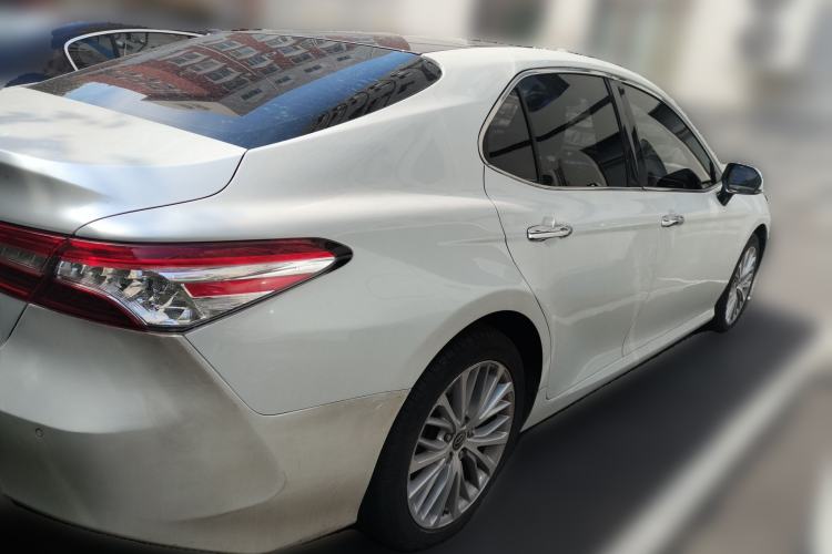 Used Toyota Camry 2018 2.5G Luxury Edition Rear Right 45 Deg