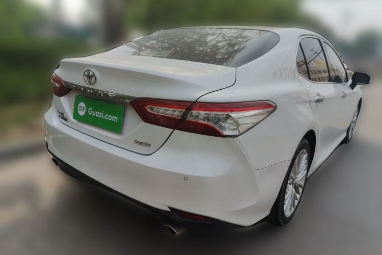 Used Toyota Camry 2018 2.5G Luxury Edition Rear Right 45 Deg