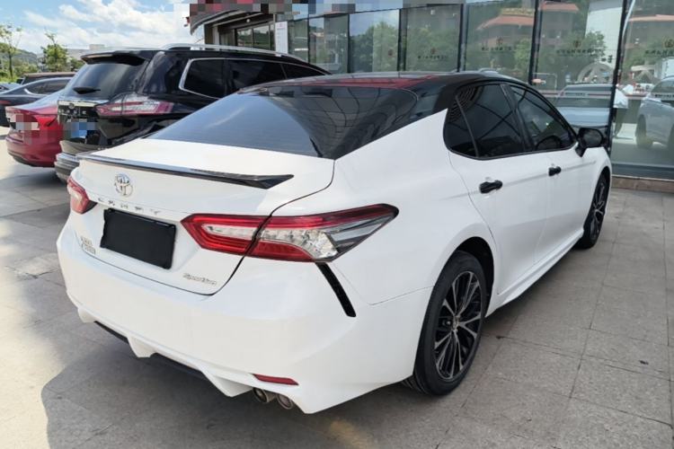 Used Toyota Camry 2018 2.0S FENGSHANG Edition Rear Right 45 Deg
