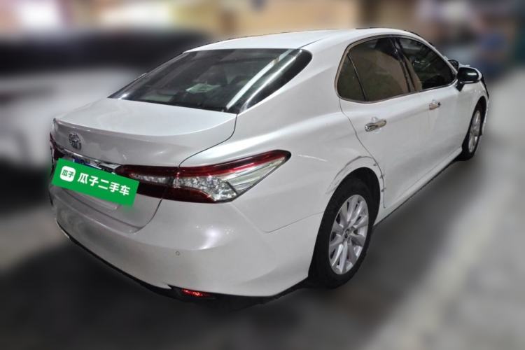 Used Toyota Camry 2018 2.0G Luxury Edition Rear Right 45 Deg