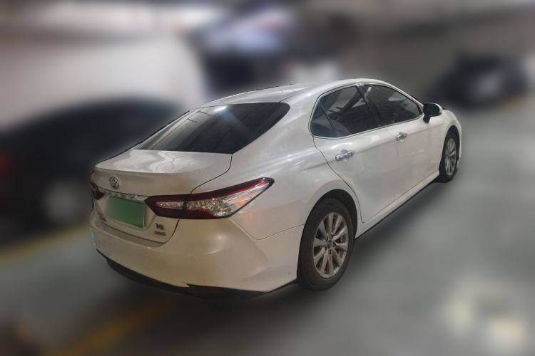 Used Toyota Camry 2018 2.0G Luxury Edition Rear Right 45 Deg