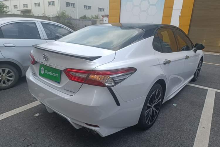 Used Toyota Camry 2018 2.0S FENGSHANG Edition Rear Right 45 Deg