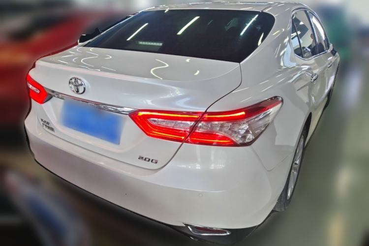 Used Toyota Camry 2018 2.0G Luxury Edition Rear Right 45 Deg