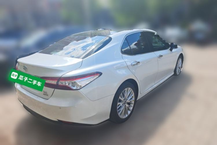 Used Toyota Camry 2018 2.5G Luxury Edition Rear Right 45 Deg