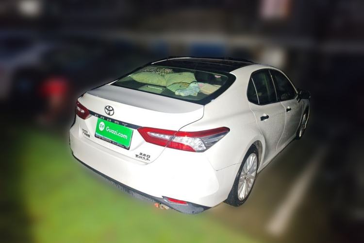 Used Toyota Camry 2018 2.5G Luxury Edition Rear Right 45 Deg