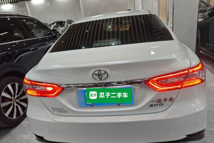 Used Toyota Camry 2018 2.0G Luxury Edition Rear