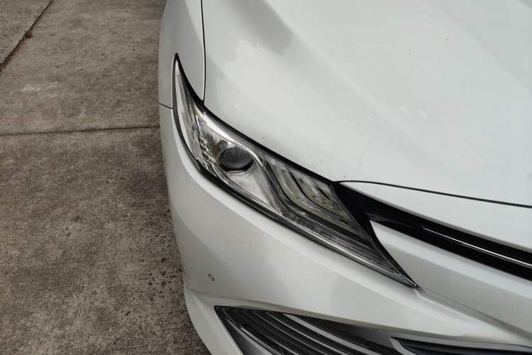 Used Toyota Camry 2018 2.5G Luxury Edition Right Front Headlight