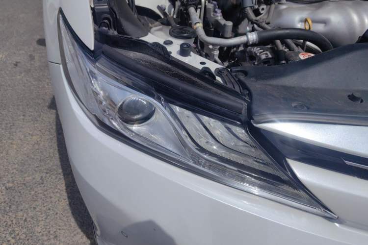 Used Toyota Camry 2018 2.0G Luxury Edition Right Front Headlight
