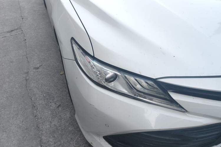 Used Toyota Camry 2018 2.0G Luxury Edition Right Front Headlight