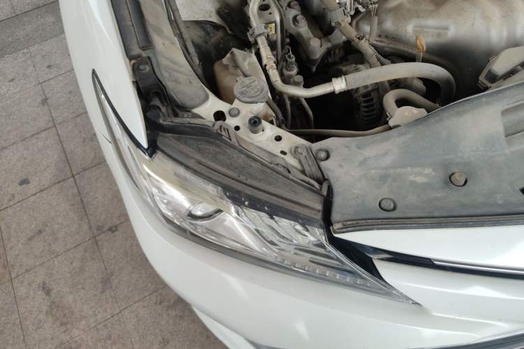 Used Toyota Camry 2018 2.0G Luxury Edition Right Front Headlight