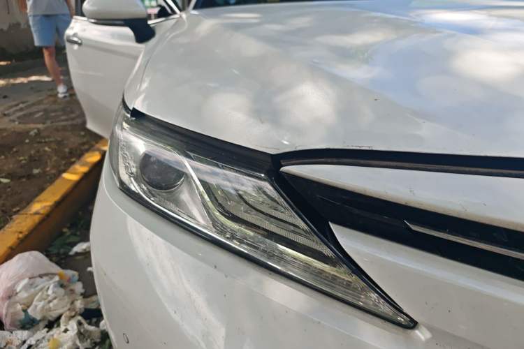 Used Toyota Camry 2018 2.0G Luxury Edition Right Front Headlight