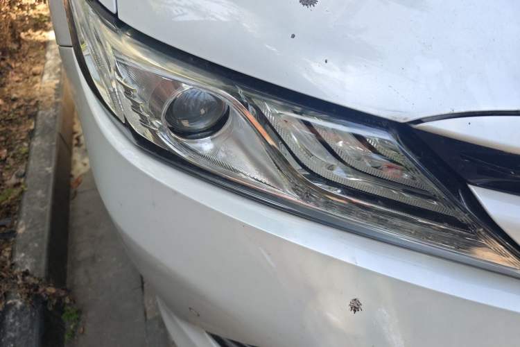 Used Toyota Camry 2018 2.0G Luxury Edition Right Front Headlight