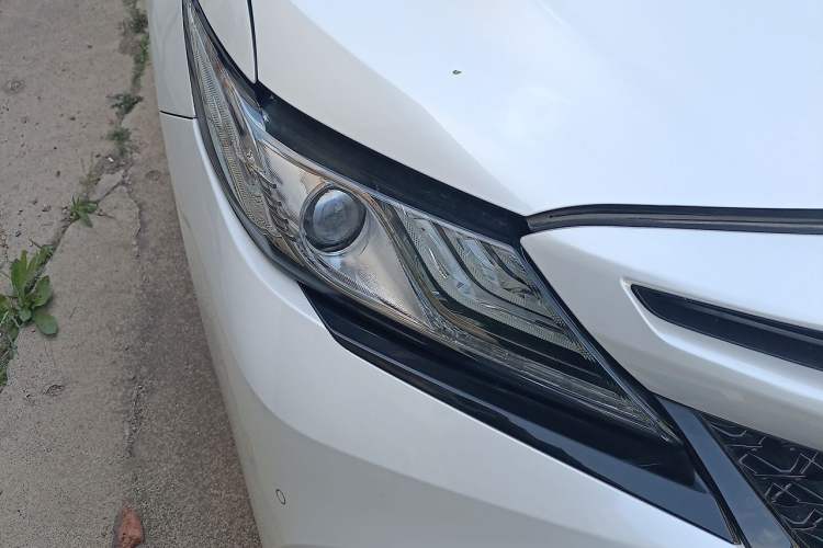 Used Toyota Camry 2018 2.5S Fēngshàng Edition Right Front Headlight