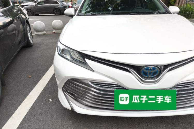 Used Toyota Camry 2018 Dual-Engine 2.5 HG Luxury Edition Right Front Headlight