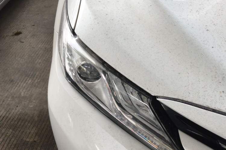 Used Toyota Camry 2018 2.5G Luxury Edition Right Front Headlight