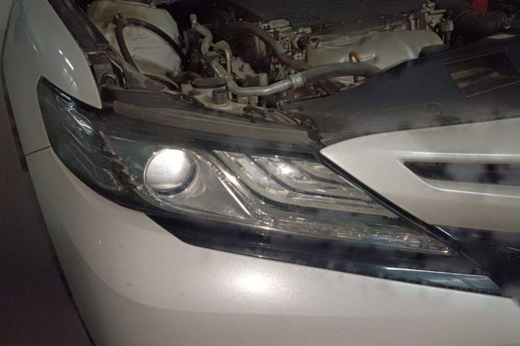 Used Toyota Camry 2018 2.0S FENGSHANG Edition Right Front Headlight