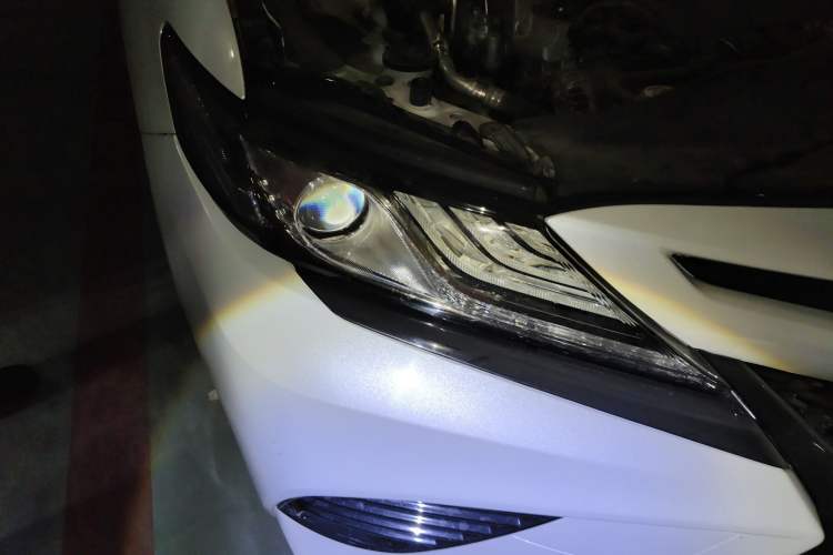 Used Toyota Camry 2018 2.5S Fēngshàng Edition Right Front Headlight