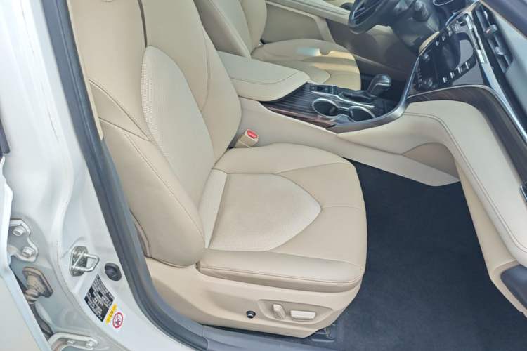 Used Toyota Camry 2018 2.5G Luxury Edition Right Front Seat