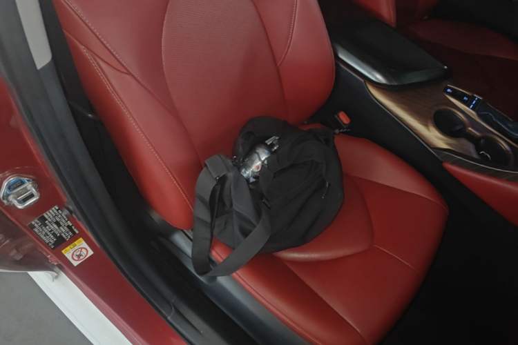 Used Toyota Camry 2018 2.5S Fēngshàng Edition Right Front Seat
