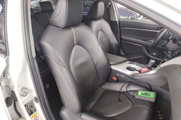 Used Toyota Camry 2018 Dual-Engine 2.5 HG Luxury Edition Right Front Seat