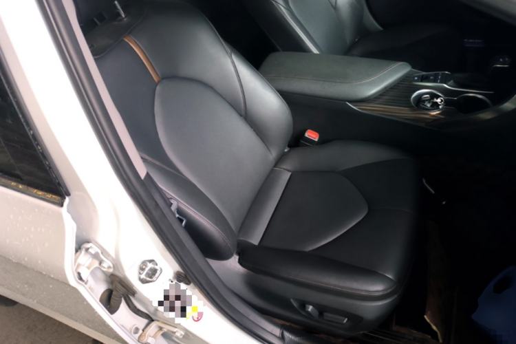 Used Toyota Camry 2018 2.5G Luxury Edition Right Front Seat