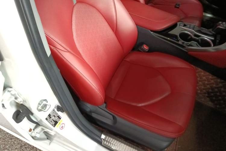 Used Toyota Camry 2018 2.5S Fēngshàng Edition Right Front Seat